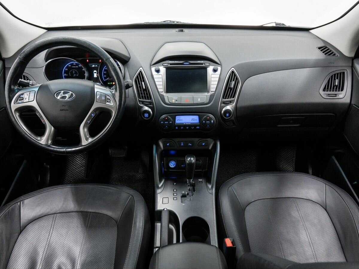 Купить Hyundai ix35 с пробегом. Фото: #11