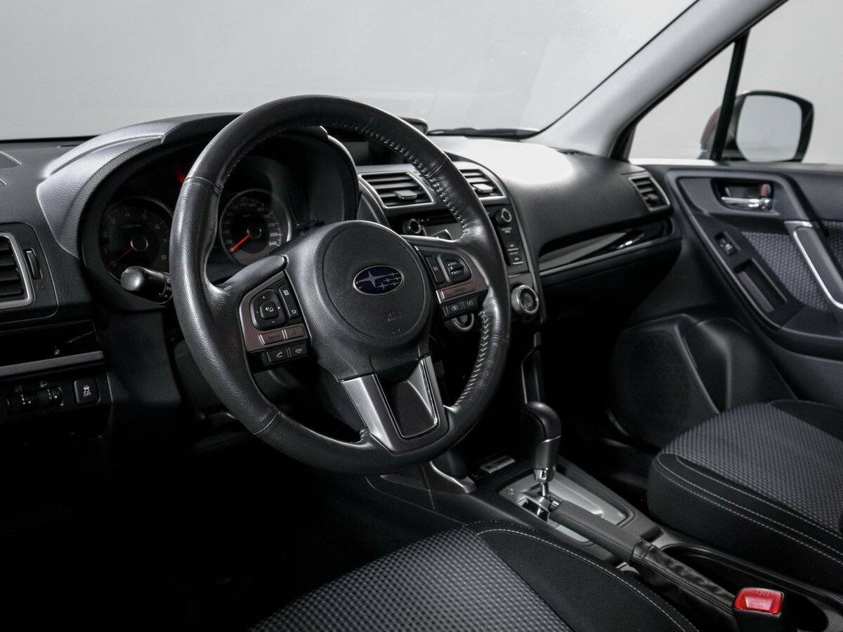 Купить Subaru Forester с пробегом. Фото: #13