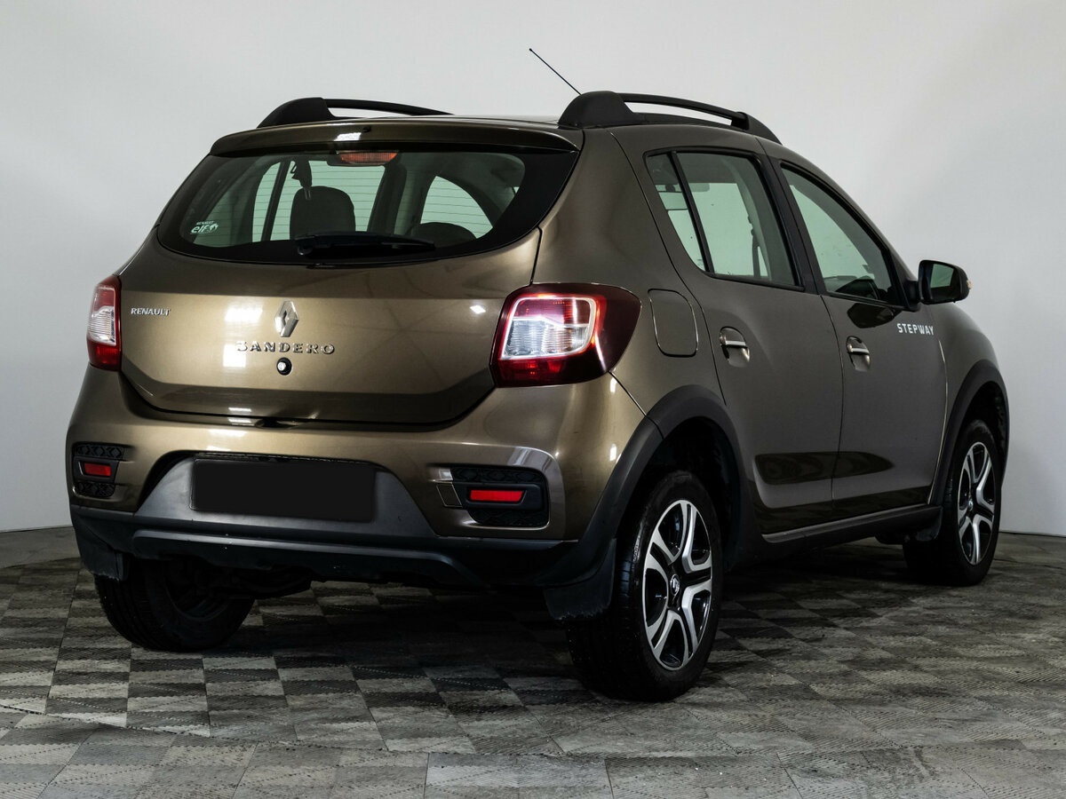 Купить Renault Sandero с пробегом. Фото: #3