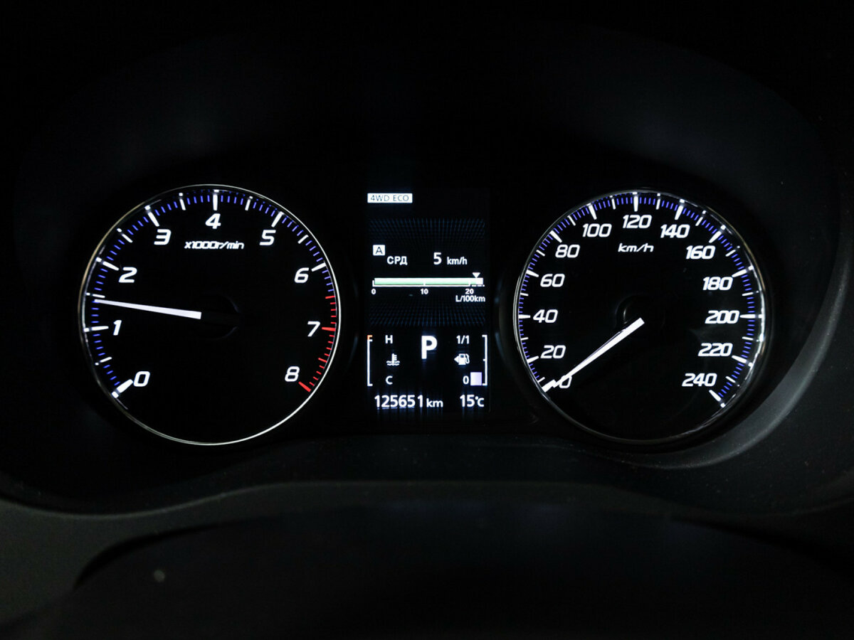 Купить Mitsubishi Outlander с пробегом. Фото: #11