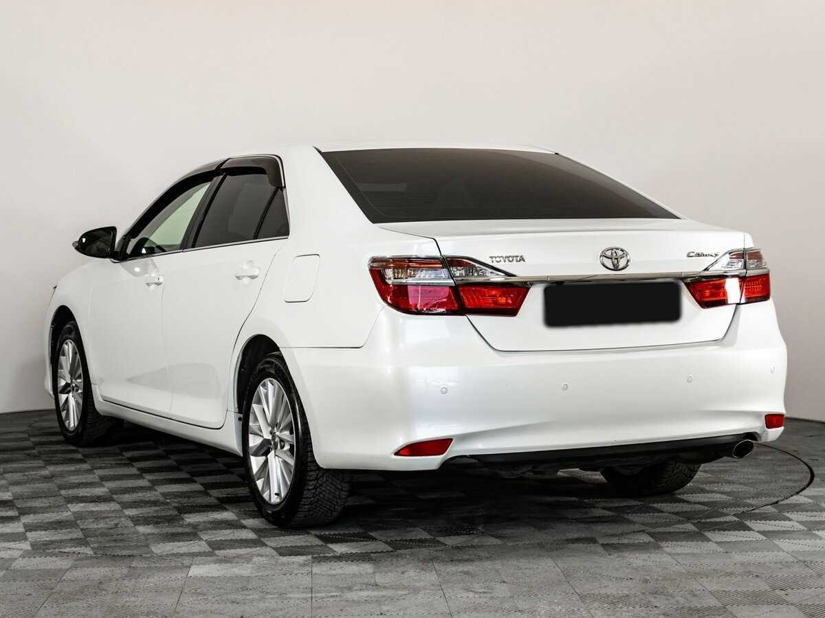 Купить Toyota Camry с пробегом. Фото: #5
