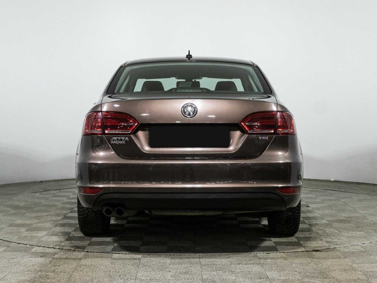 Купить Volkswagen Jetta с пробегом. Фото: #4