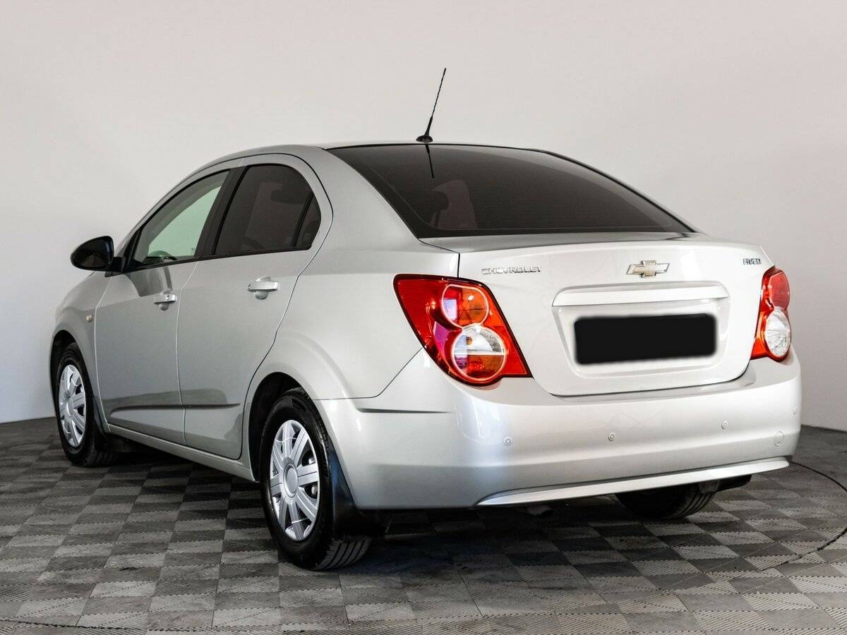 Купить Chevrolet Aveo с пробегом. Фото: #5