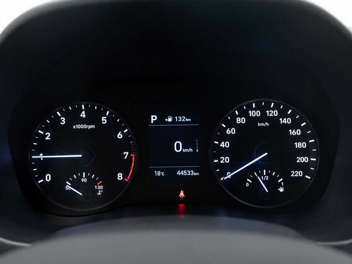 Купить Hyundai Solaris с пробегом. Фото: #18