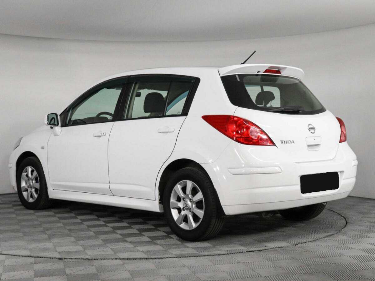 Купить Nissan Tiida с пробегом. Фото: #6
