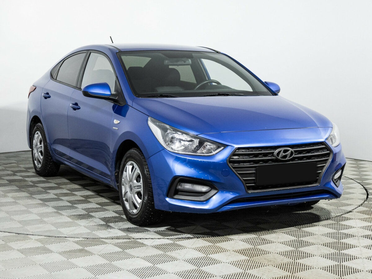 Купить Hyundai Solaris с пробегом. Фото: #2