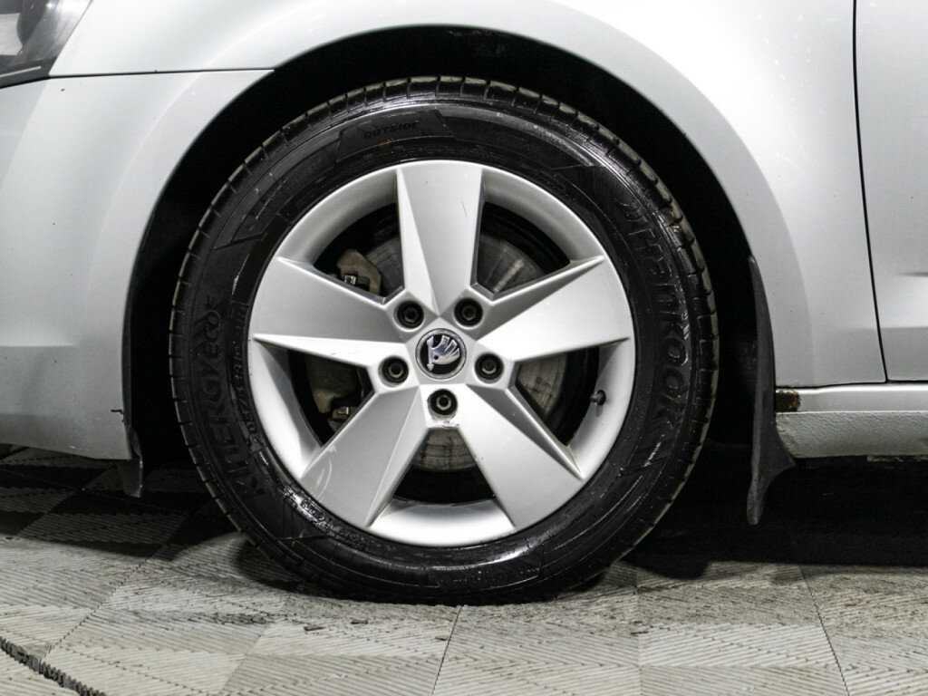 Купить Skoda Octavia с пробегом. Фото: #16