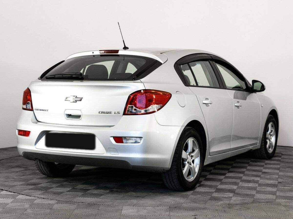 Купить Chevrolet Cruze с пробегом. Фото: #3