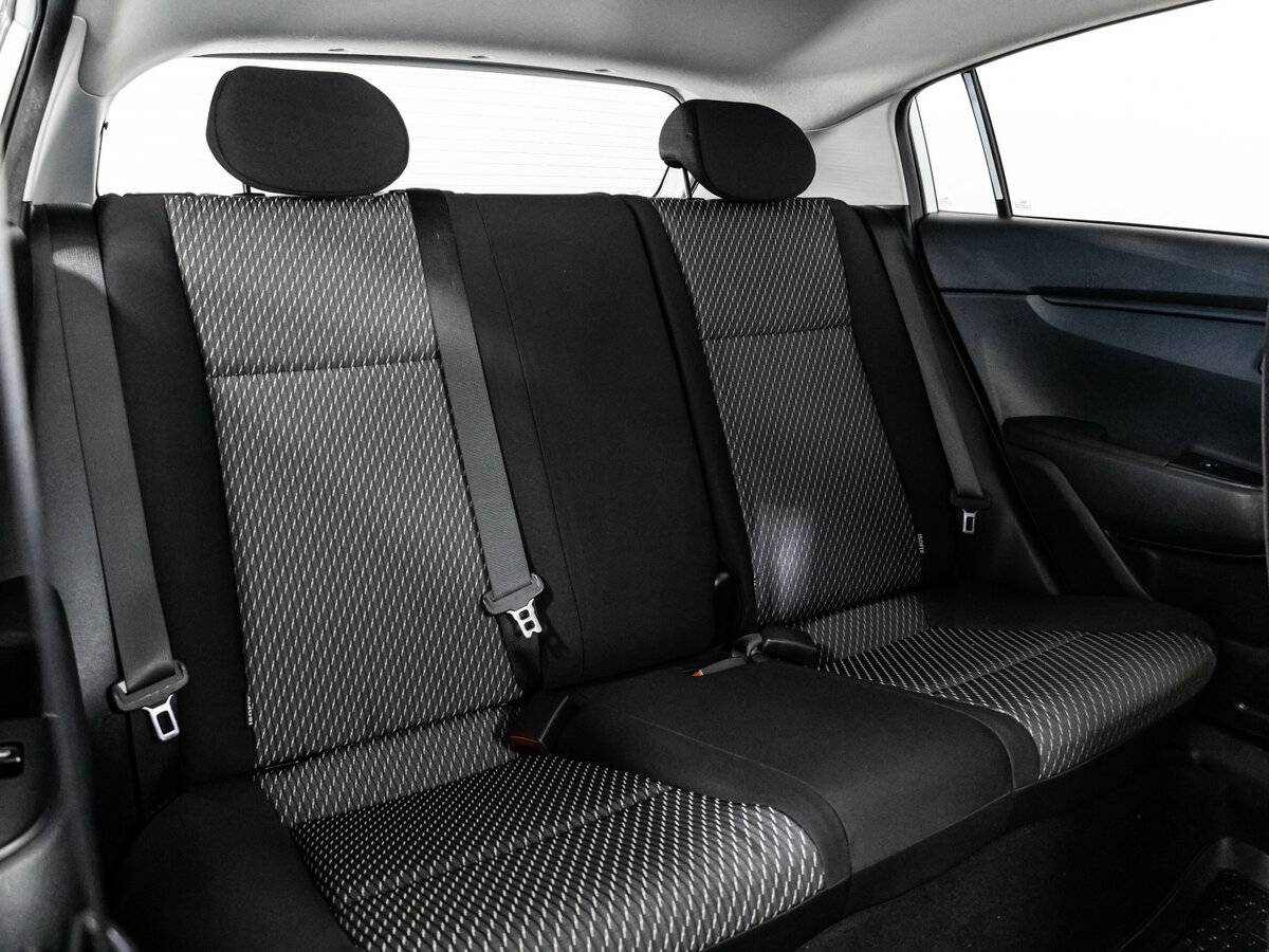 Купить Kia Rio с пробегом. Фото: #13