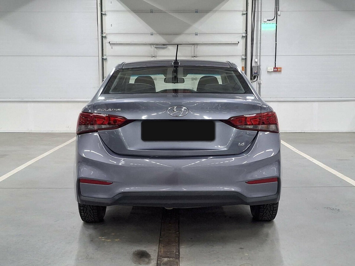 Купить Hyundai Solaris с пробегом. Фото: #5