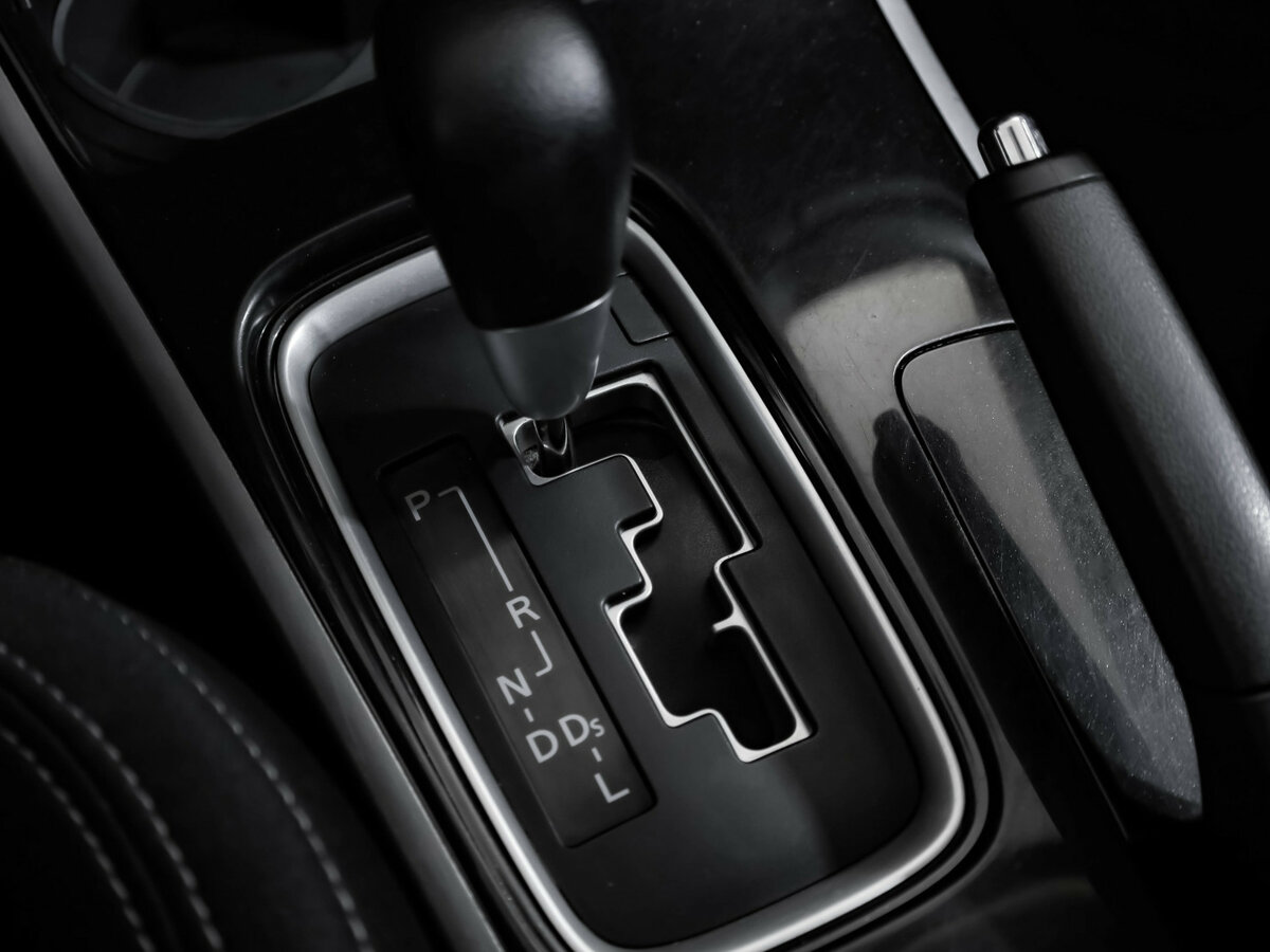 Купить Mitsubishi Outlander с пробегом. Фото: #14