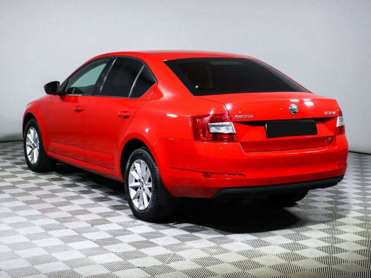 Купить Skoda Octavia с пробегом. Фото: #4