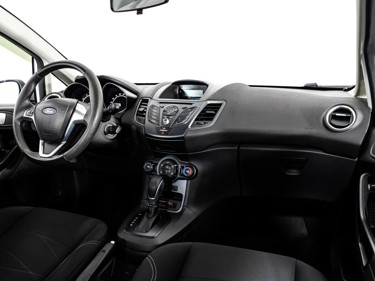 Купить Ford Fiesta с пробегом. Фото: #6