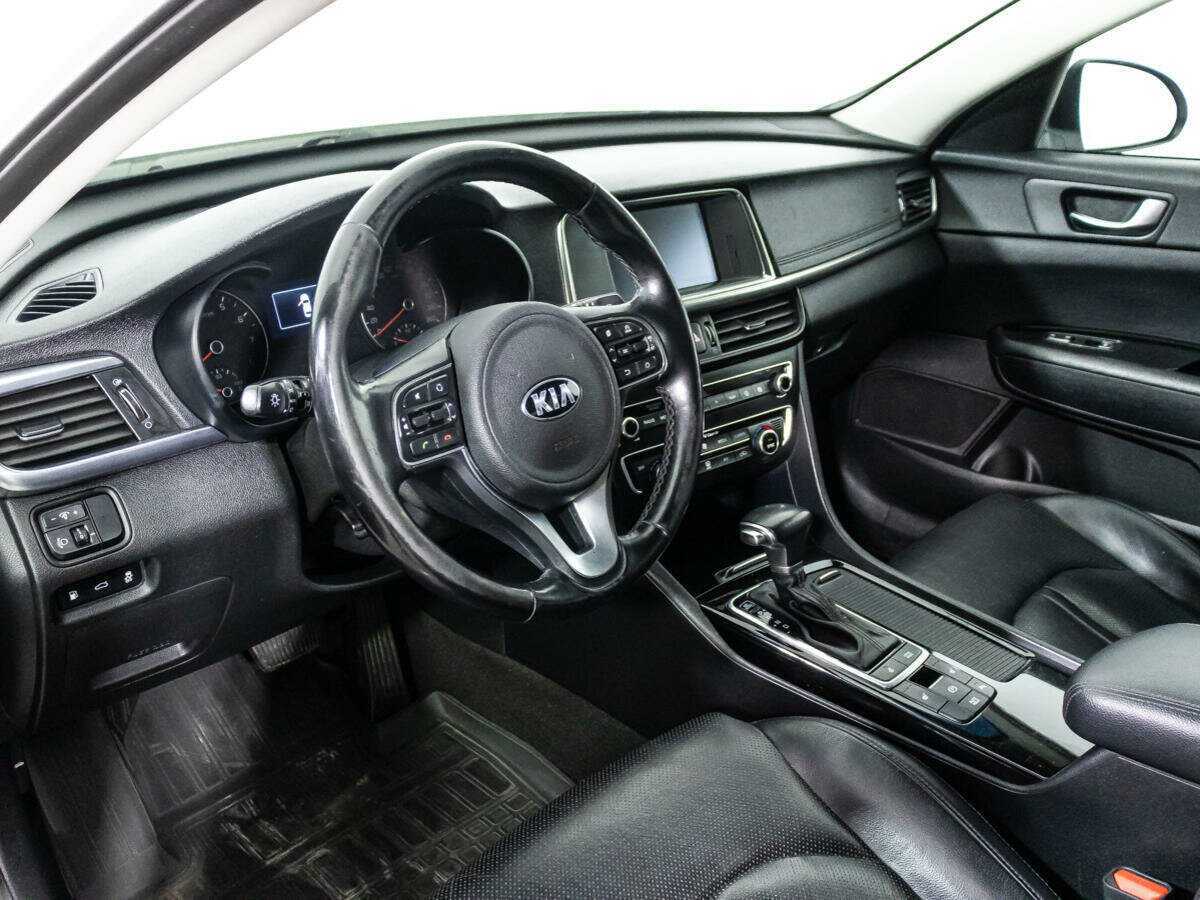 Купить Kia Optima с пробегом. Фото: #10