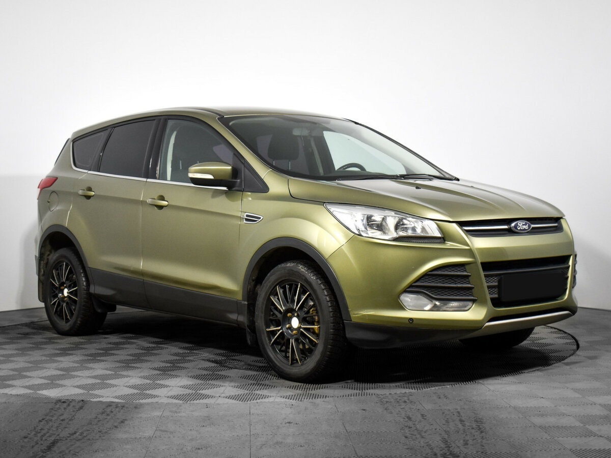 Купить Ford Kuga с пробегом. Фото: #2