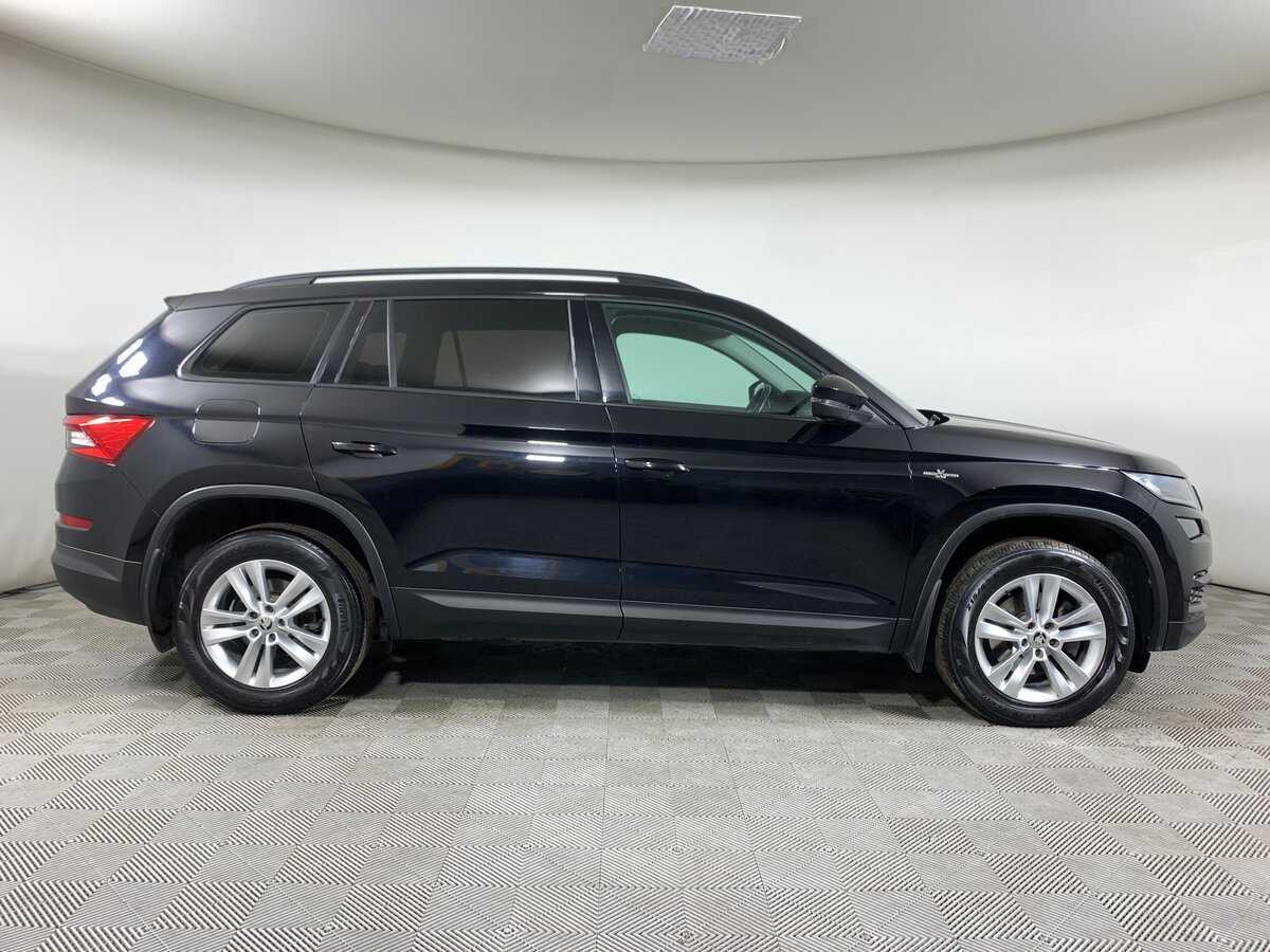Купить Skoda Kodiaq с пробегом. Фото: #3