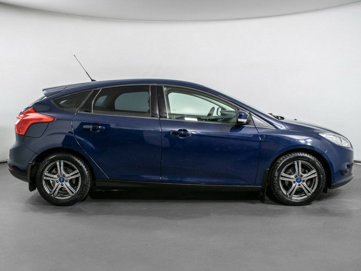 Купить Ford Focus с пробегом. Фото: #3