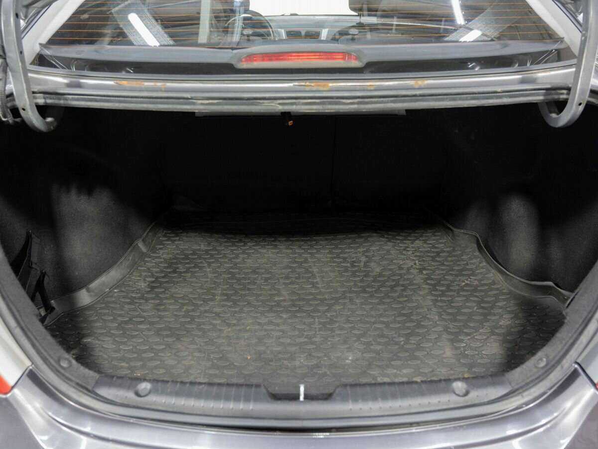 Купить Hyundai Solaris с пробегом. Фото: #23