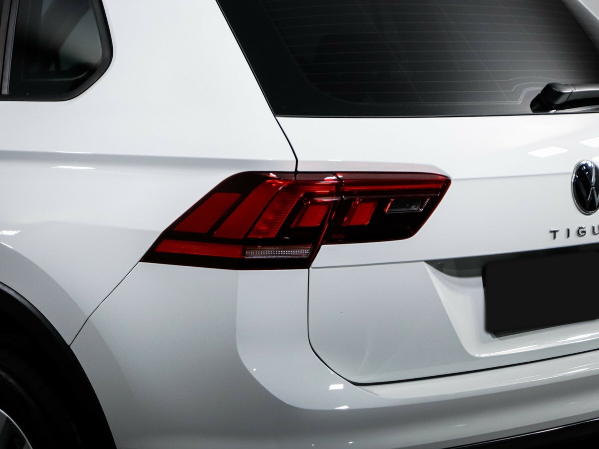 Купить Volkswagen Tiguan с пробегом. Фото: #15