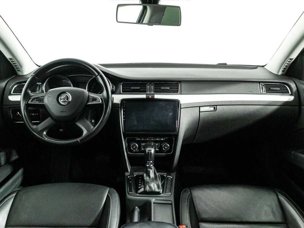 Купить Skoda Superb с пробегом. Фото: #12