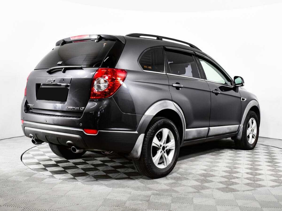 Купить Chevrolet Captiva с пробегом. Фото: #4