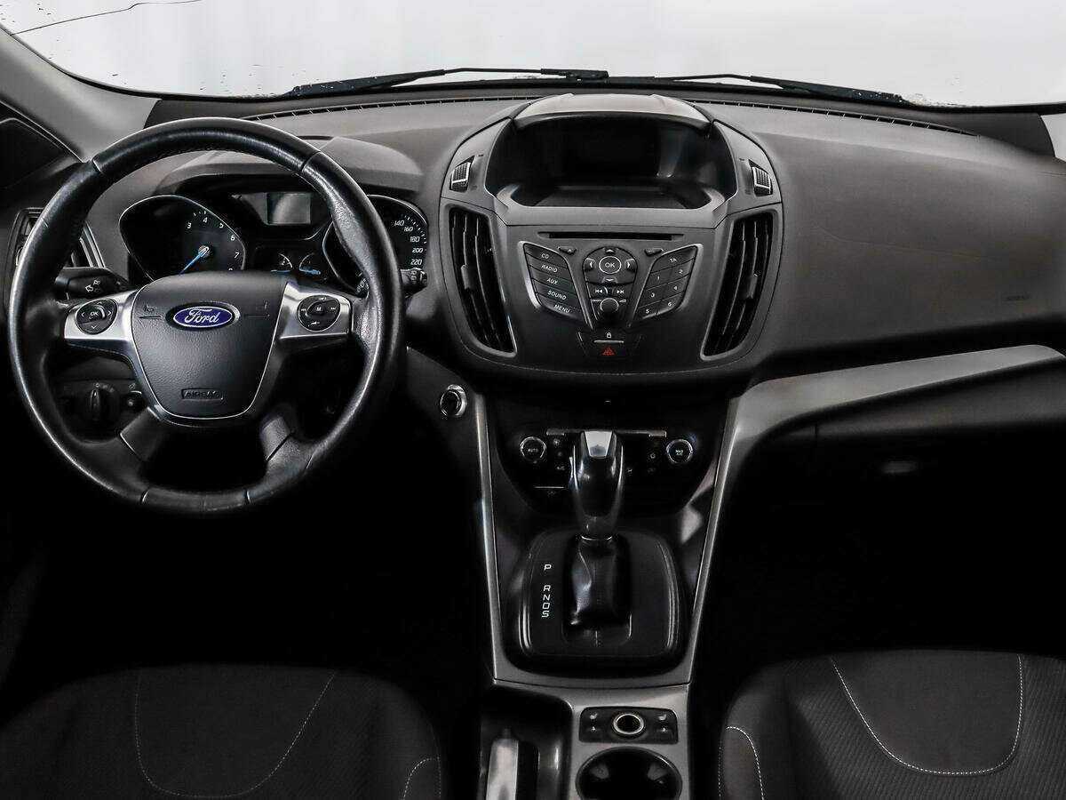 Купить Ford Kuga с пробегом. Фото: #7