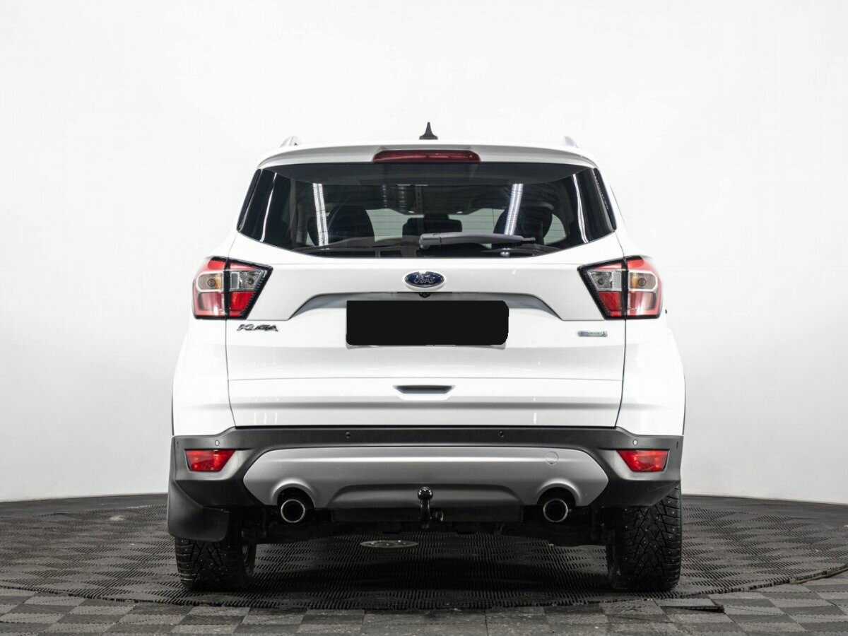 Купить Ford Kuga с пробегом. Фото: #4