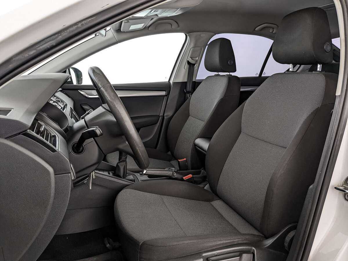 Купить Skoda Octavia с пробегом. Фото: #15