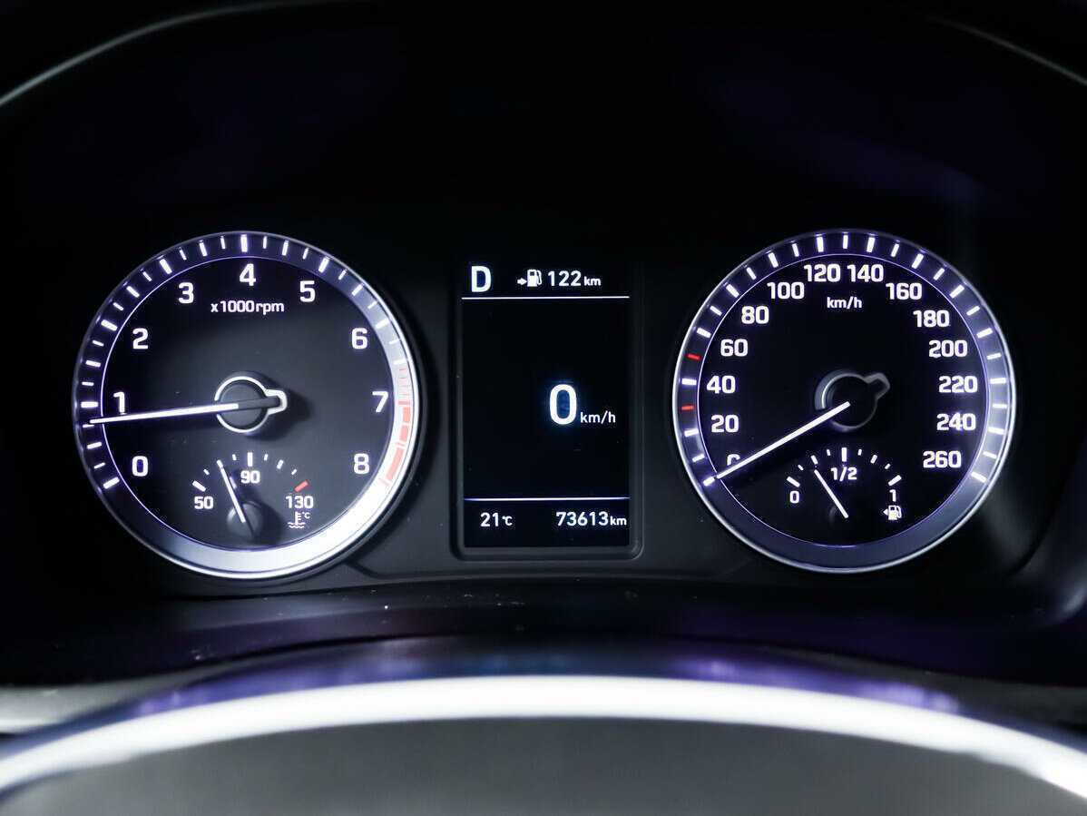 Купить Hyundai Sonata с пробегом. Фото: #9