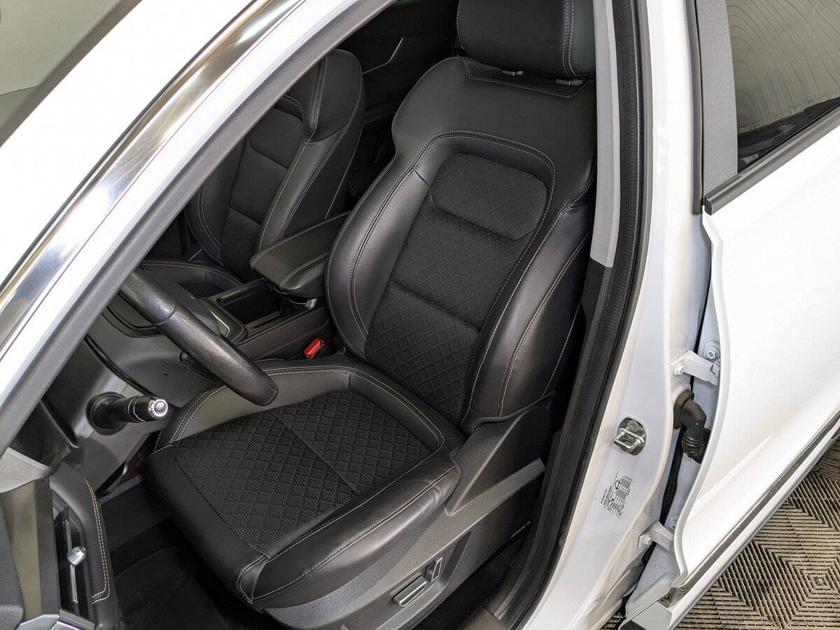 Купить Chery Tiggo 8 с пробегом. Фото: #19