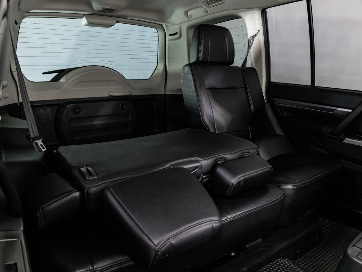 Купить Mitsubishi Pajero с пробегом. Фото: #17