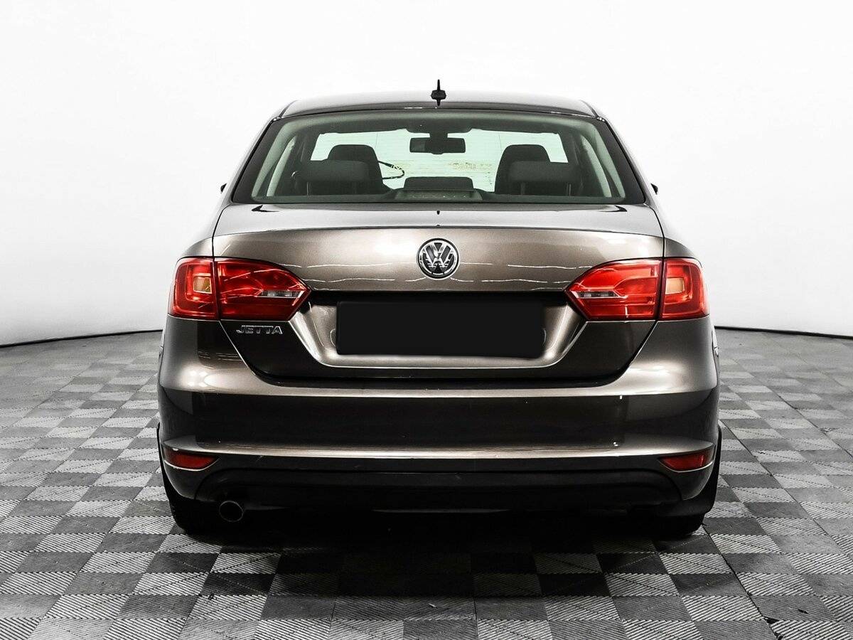Купить Volkswagen Jetta с пробегом. Фото: #5