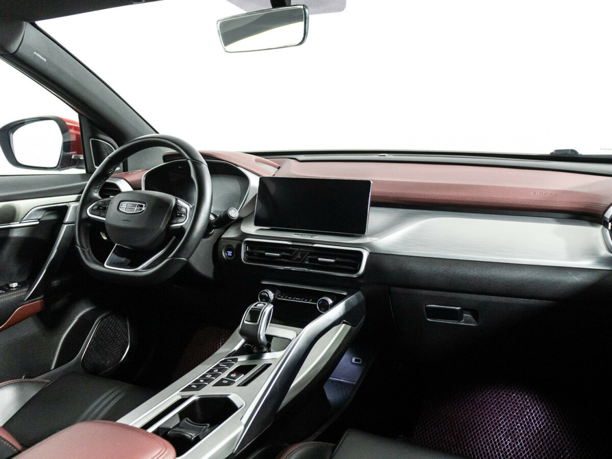 Купить Geely Coolray с пробегом. Фото: #8