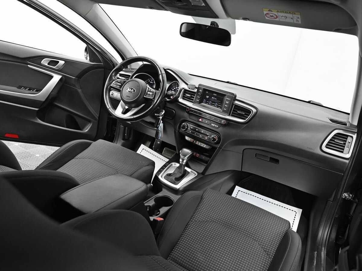 Купить Kia Ceed с пробегом. Фото: #7