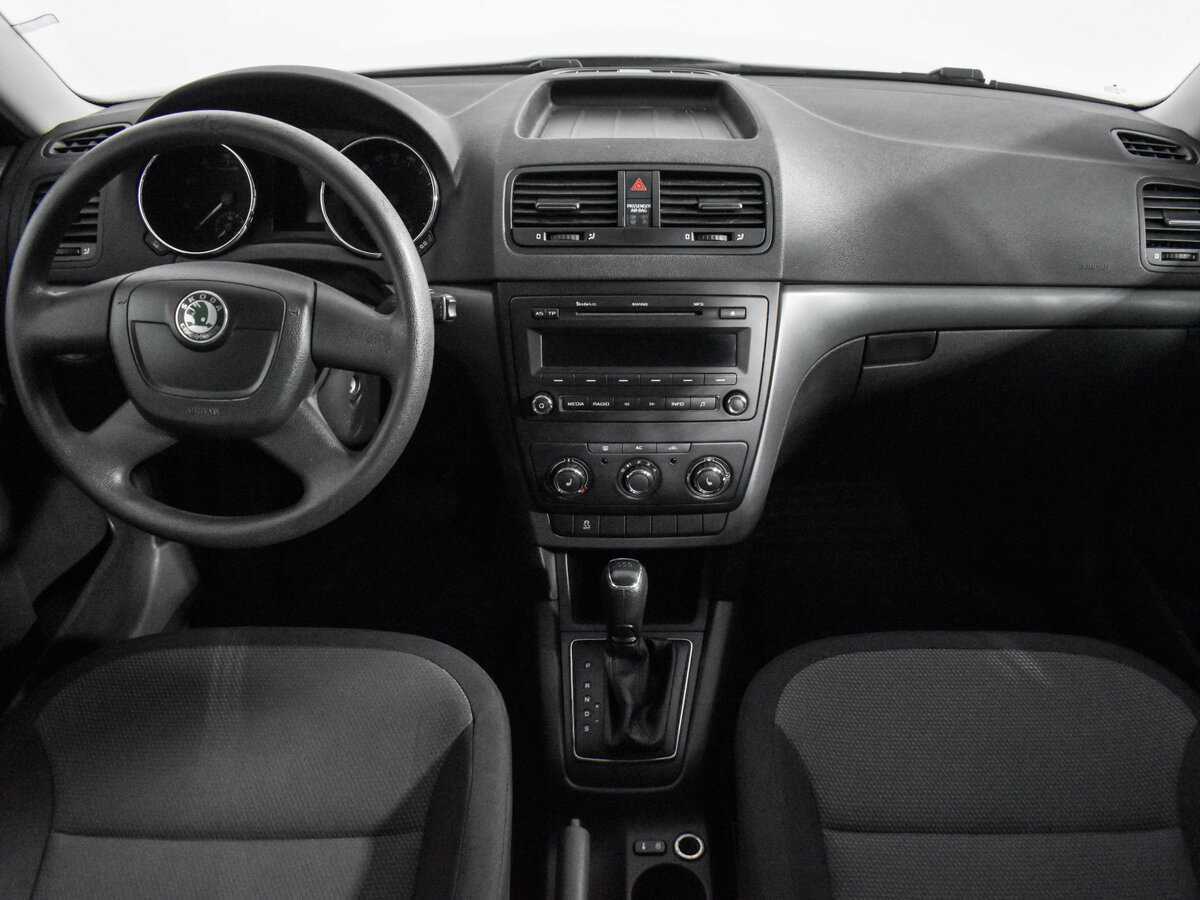 Купить Skoda Yeti с пробегом. Фото: #14
