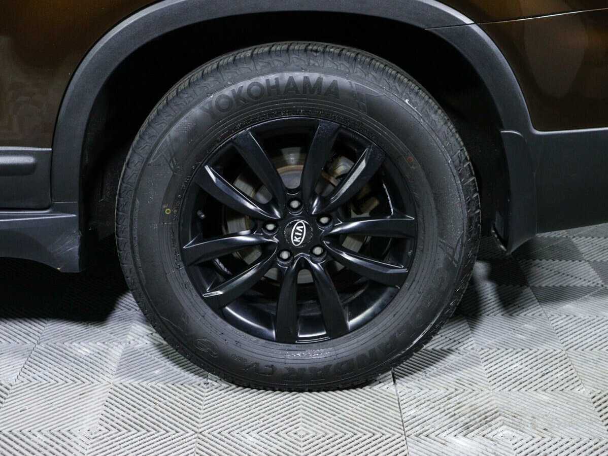 Купить Kia Sorento с пробегом. Фото: #14