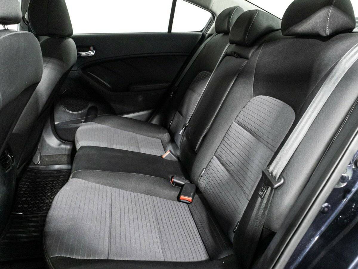Купить Kia Cerato с пробегом. Фото: #9