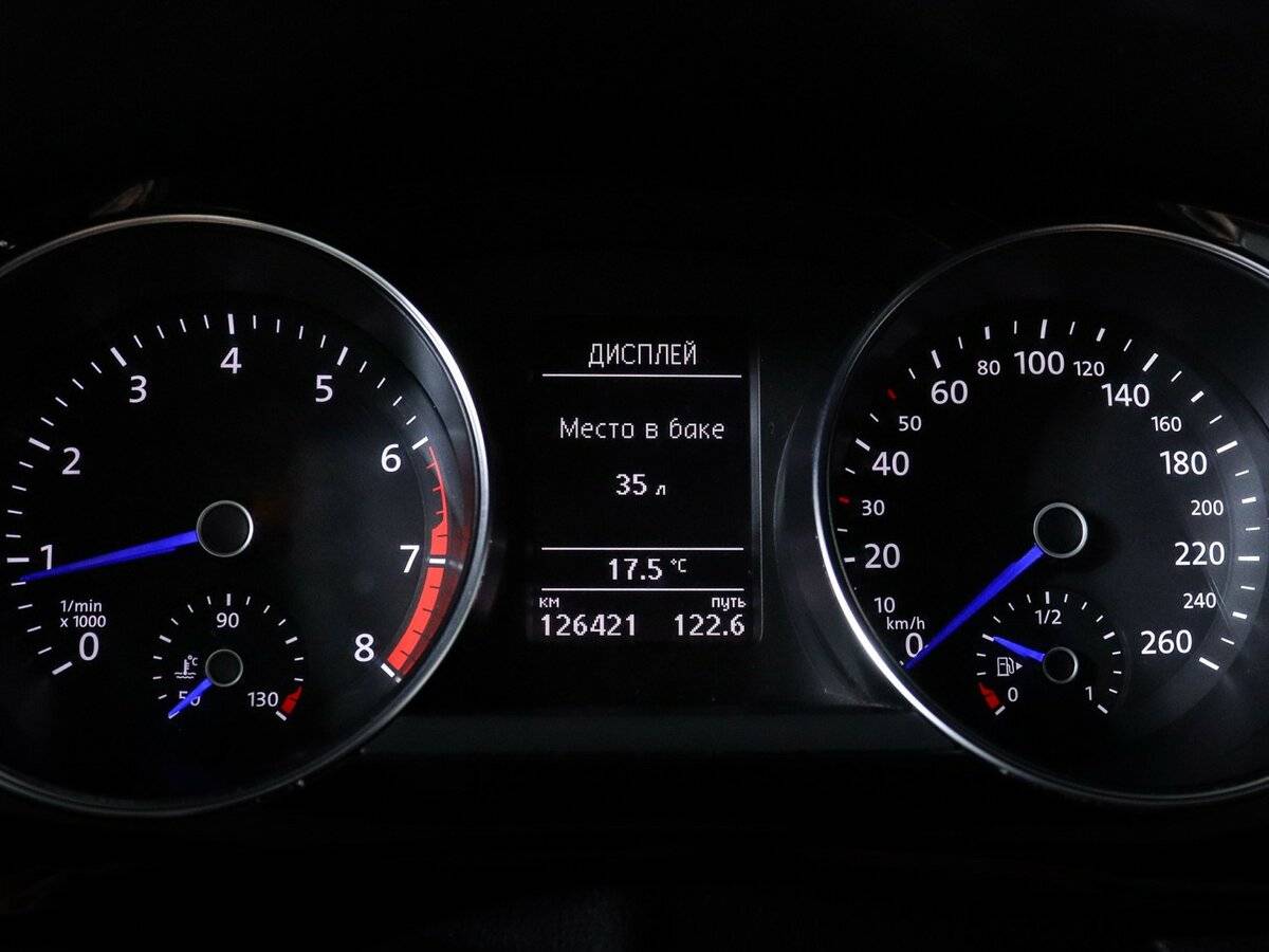 Купить Volkswagen Jetta с пробегом. Фото: #10