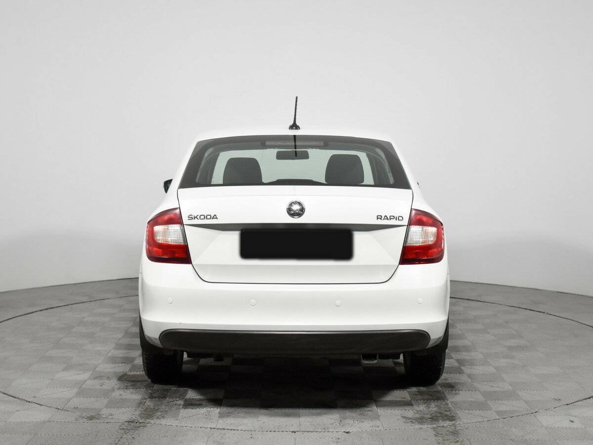 Купить Skoda Rapid с пробегом. Фото: #5