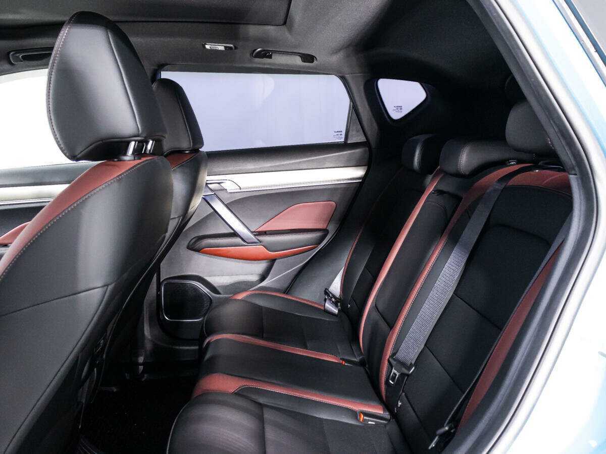 Купить Geely Coolray с пробегом. Фото: #9