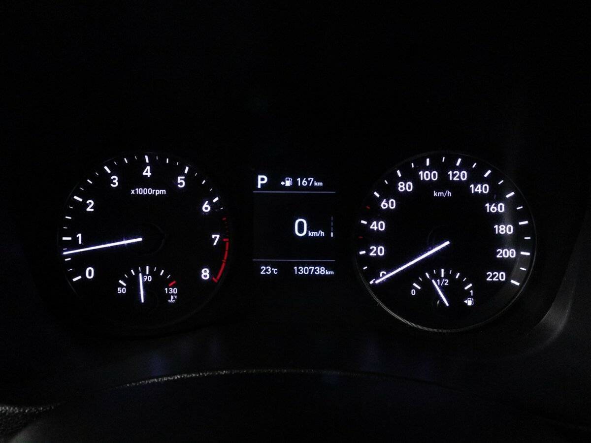 Купить Hyundai Solaris с пробегом. Фото: #11