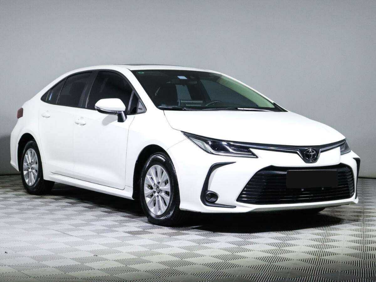 Купить Toyota Corolla с пробегом. Фото: #2