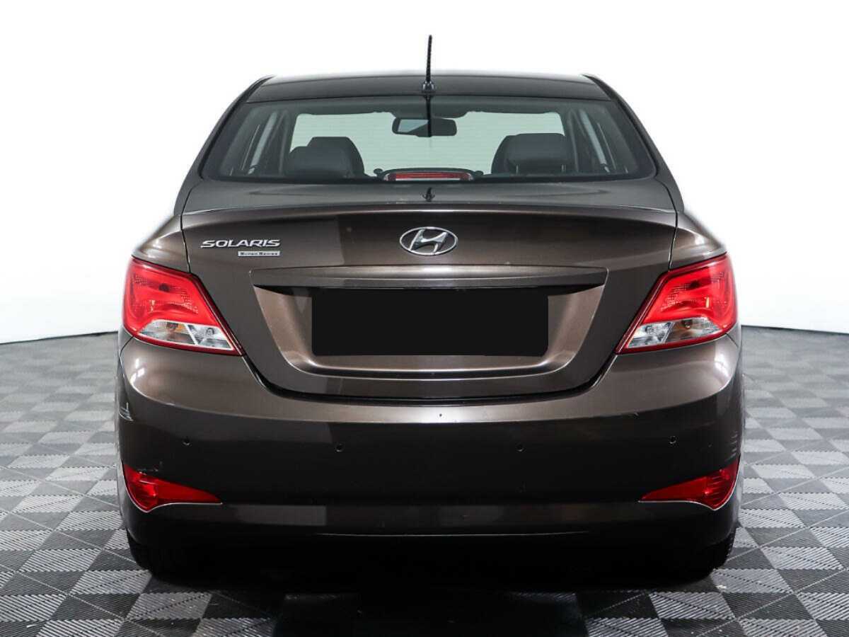 Купить Hyundai Solaris с пробегом. Фото: #5