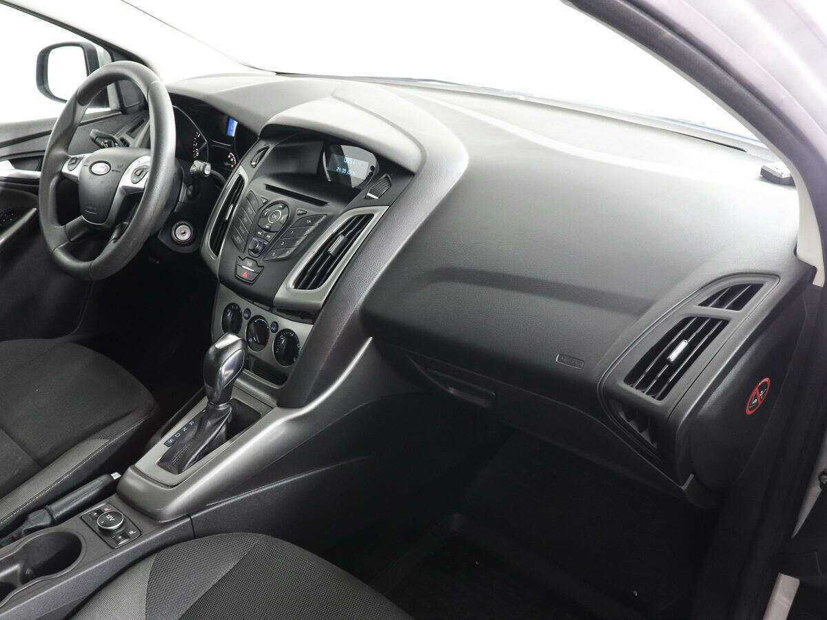 Купить Ford Focus с пробегом. Фото: #8