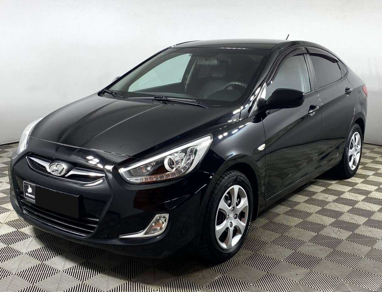Купить Hyundai Solaris с пробегом. Посмотреть фото