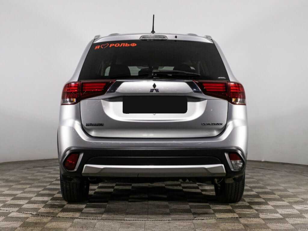 Купить Mitsubishi Outlander с пробегом. Фото: #5