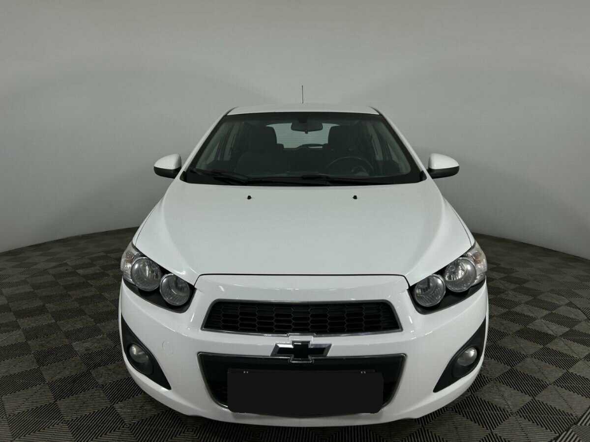 Купить Chevrolet Aveo с пробегом. Фото: #1