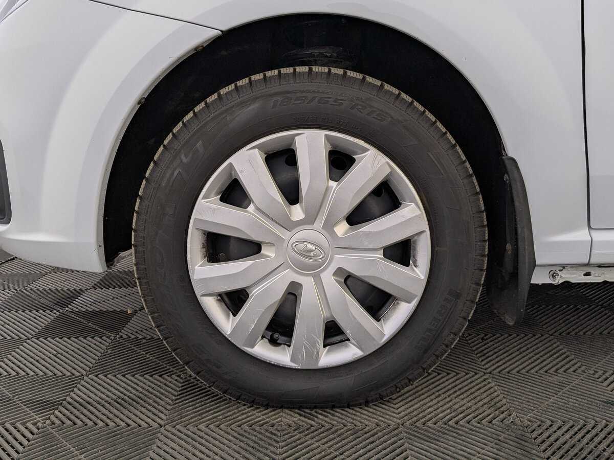 Купить Lada (ВАЗ) Largus с пробегом. Фото: #11