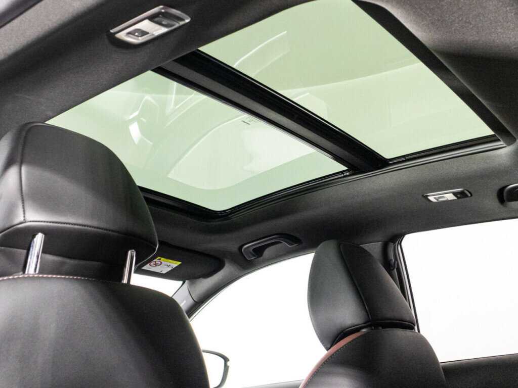 Купить Geely Coolray с пробегом. Фото: #21