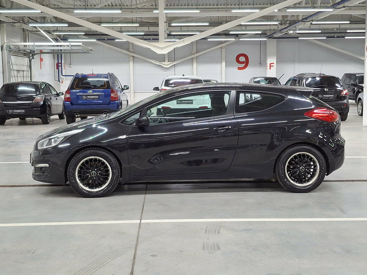 Купить Kia Ceed с пробегом. Фото: #7
